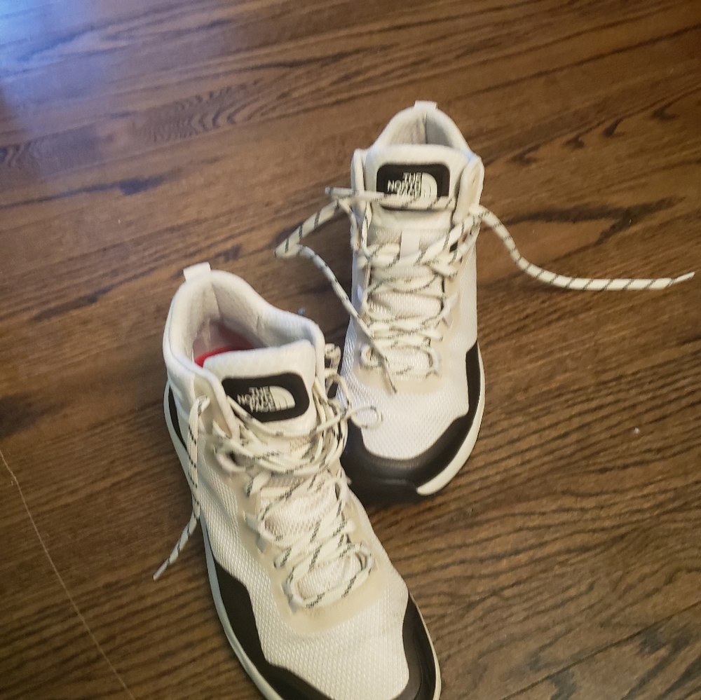 The North Face Women Hiking Boots, size 11
